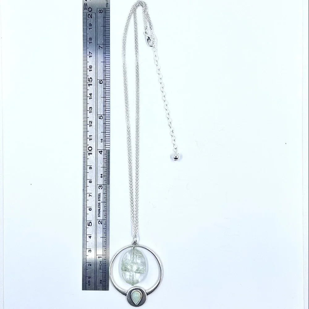 New / Handcrafted - Green Glass Bead Pendant 16” Silver Tone 2 Strand Necklace - Picture 6 of 8
